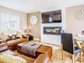 2 bed in Aberaeron 75211